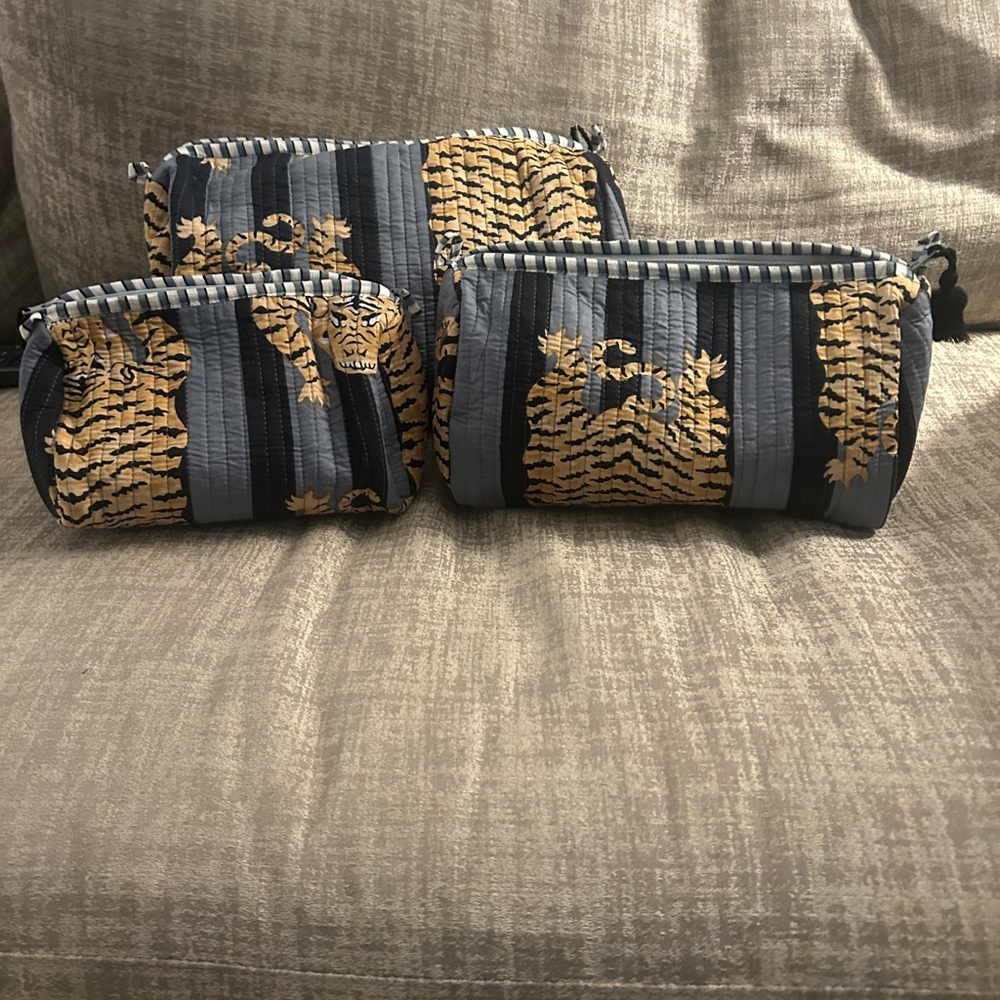 Striped Blue and Gold Pouch Set